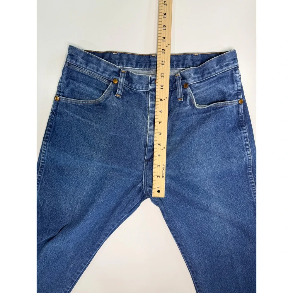 Wrangler 13MWZ Cowboy Cut Jeans Mens 32x29 Blue Denim Made in USA Straight Leg